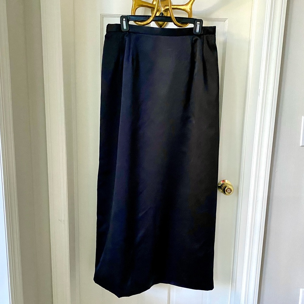 Satin Skirt by Kathryn Lindsey. Size 14W
